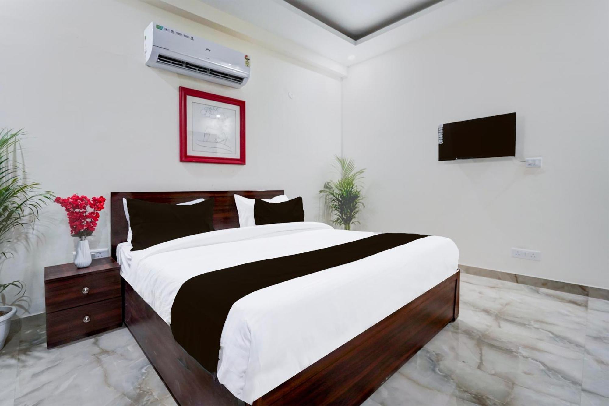 Townhouse Delight Inn Gurgáon Kültér fotó